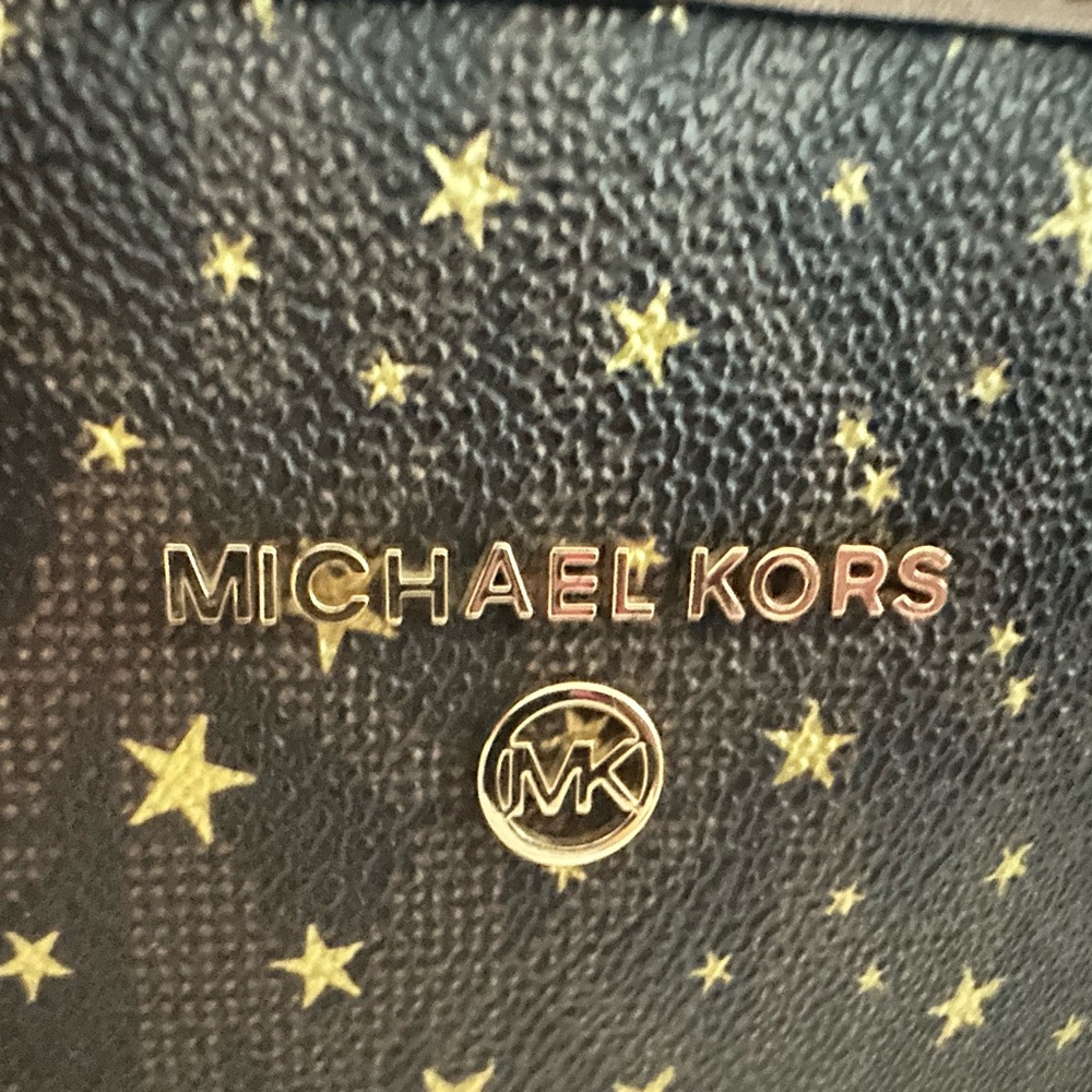 Michael Kors Jet Set Charm MD Carryall Tote in brown multi - Picture 4 of 12